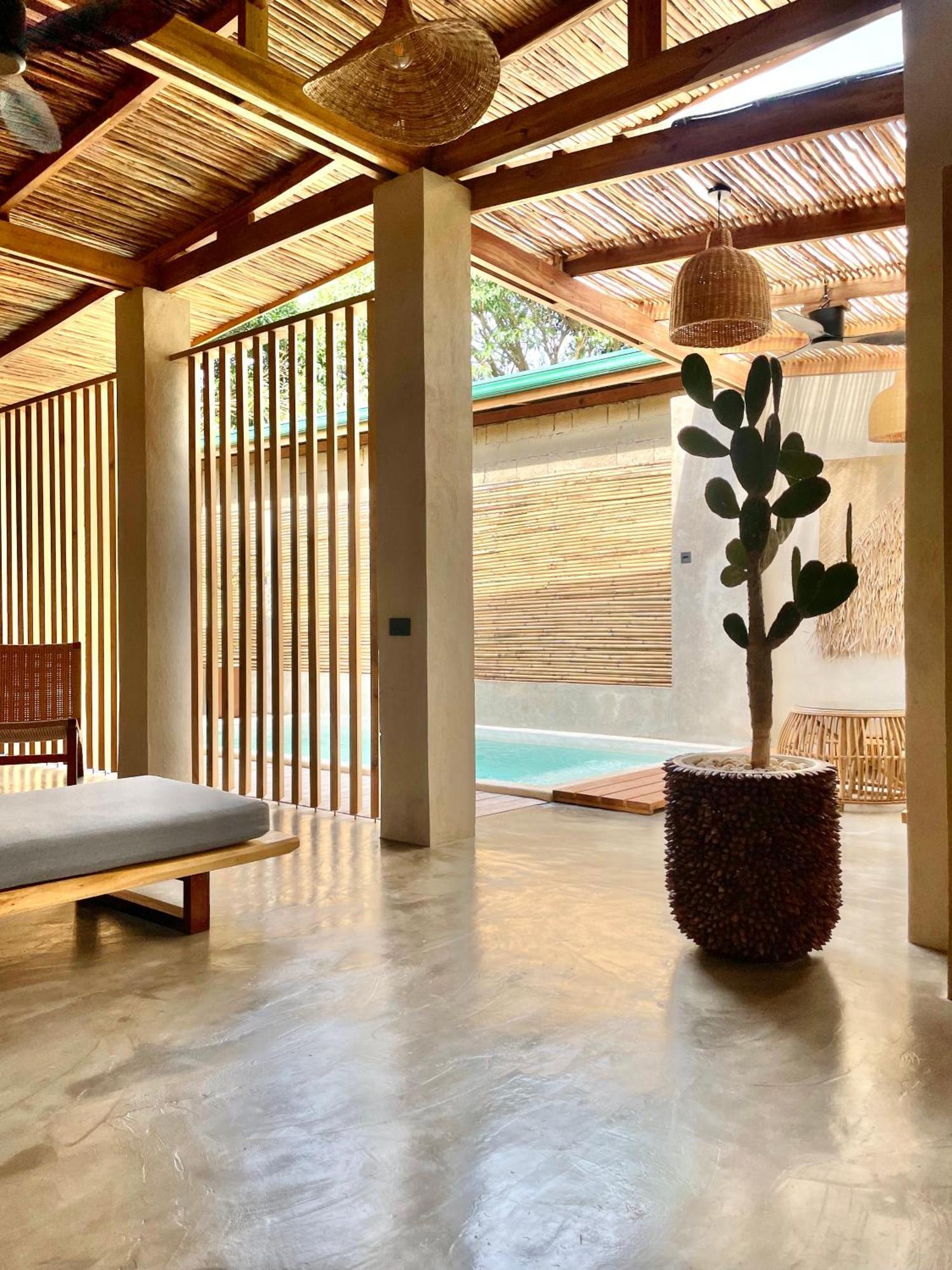 Elegant Villa With Private Pool Эль-Нидо Экстерьер фото