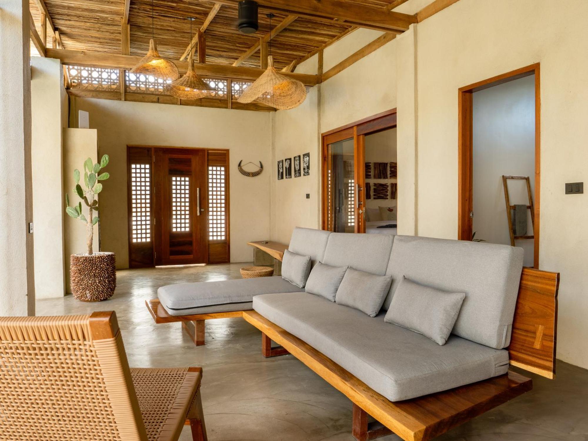 Elegant Villa With Private Pool Эль-Нидо Экстерьер фото